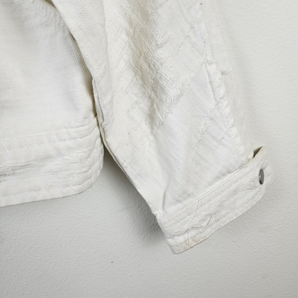 Free People OB407552 White Distressed Tennis Denim Jacket M Boho - Picture 6 of 9